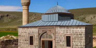 DALL·E 2024-03-27 15.58.57 - Create an image of a small, quaint Ottoman mosque, representing the Palu Small Mosque from the 16th century. It should feature intricate stone carving