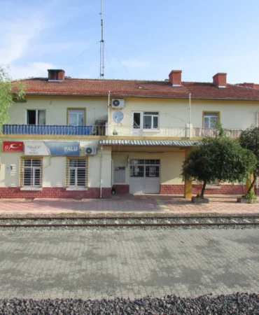 palu tren garı