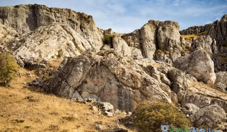Elazığ Buzluk Mağaraları